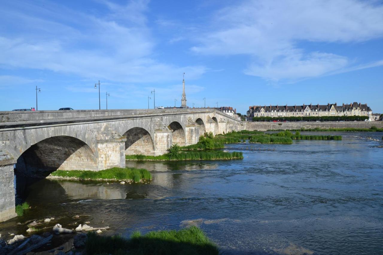 Entre Loire Et Chateau Blois Exterior foto